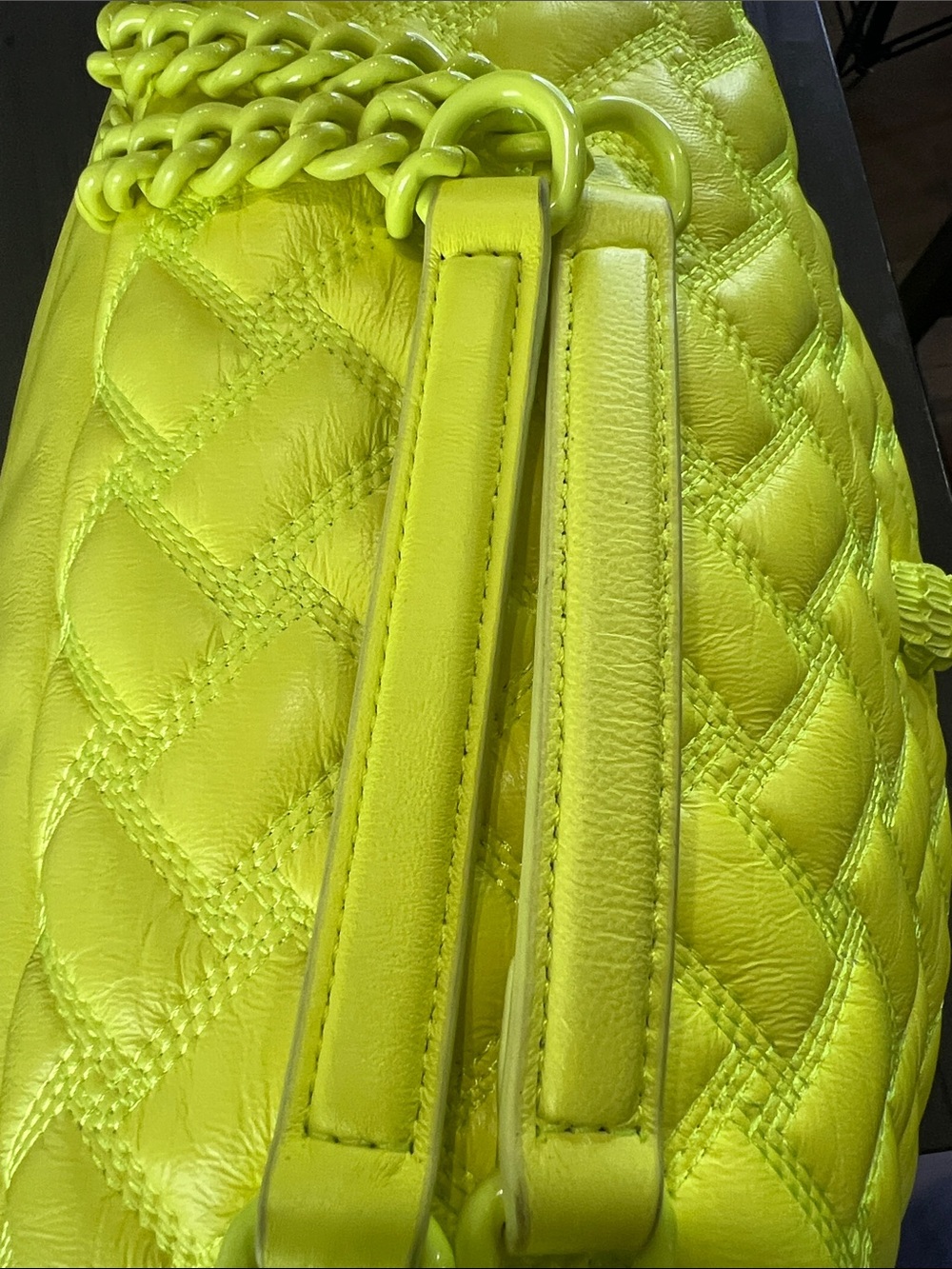 Kurt Geiger Limited Edition Yellow Quilted Women’s Shoulder Bag - Picture 15 of 15